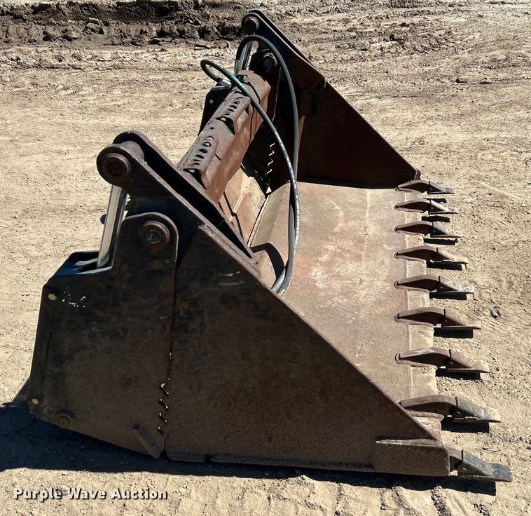 image for item DO1032 4-in1 skid steer bucket