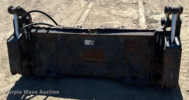 image for item DO1032 4-in1 skid steer bucket