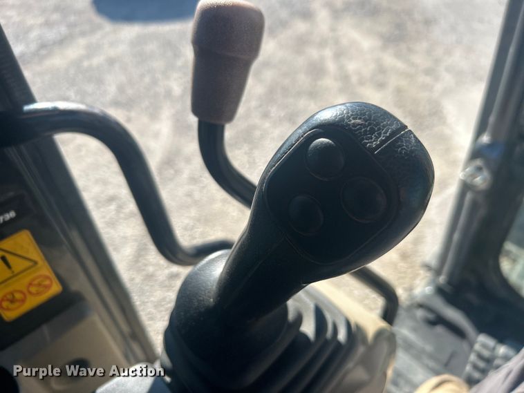 image for item DO1040 2016 Case CX80C mini excavator