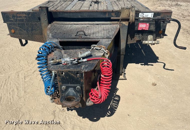 image for item DO1041 2010 Kaufman equipment trailer
