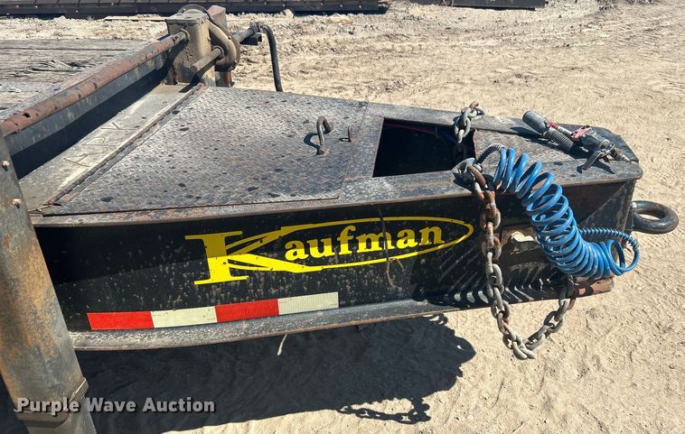 image for item DO1041 2010 Kaufman equipment trailer