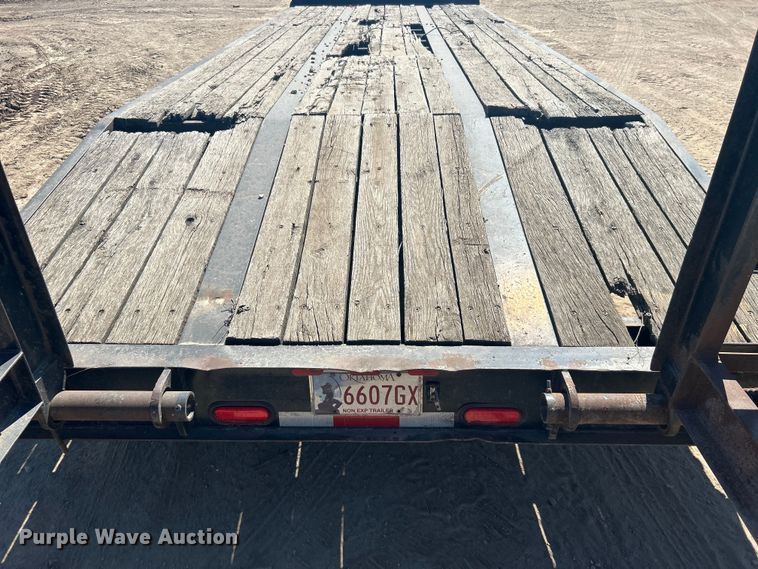 image for item DO1041 2010 Kaufman equipment trailer