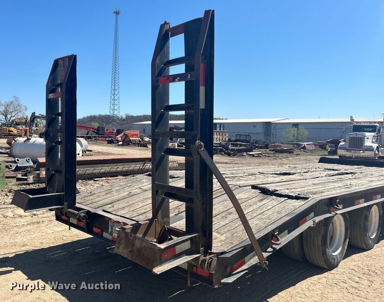 image for item DO1041 2010 Kaufman equipment trailer