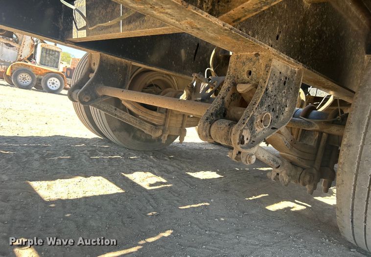 image for item DO1041 2010 Kaufman equipment trailer