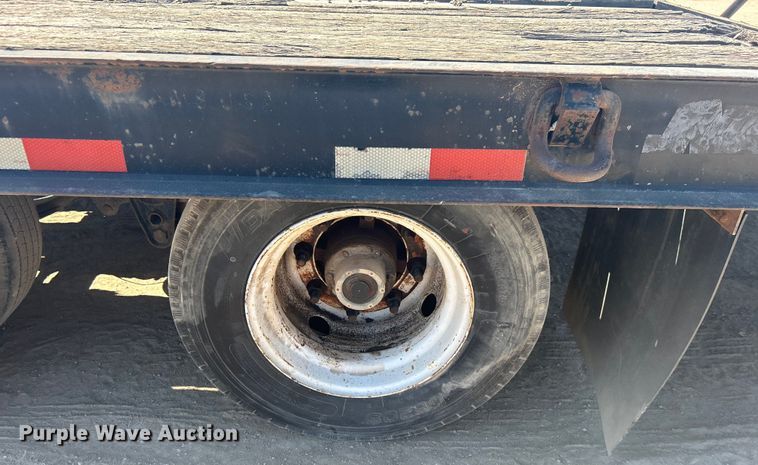 image for item DO1041 2010 Kaufman equipment trailer