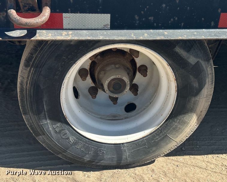 image for item DO1041 2010 Kaufman equipment trailer