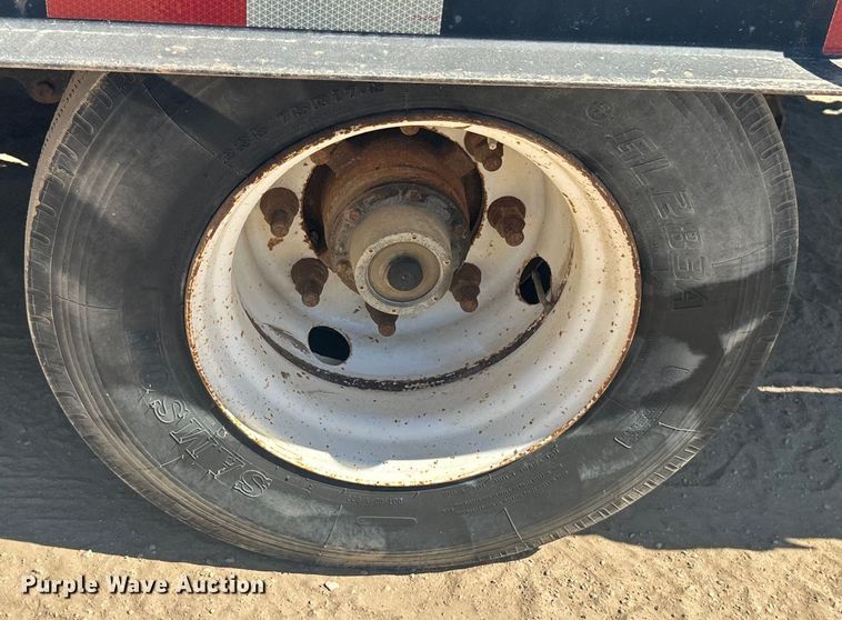 image for item DO1041 2010 Kaufman equipment trailer