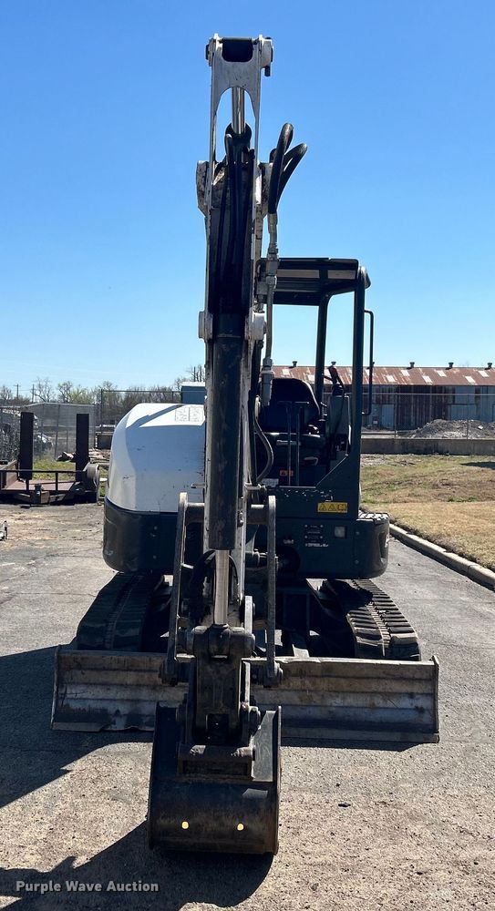 image for item DO1042 2022 Bobcat  E42 mini excavator