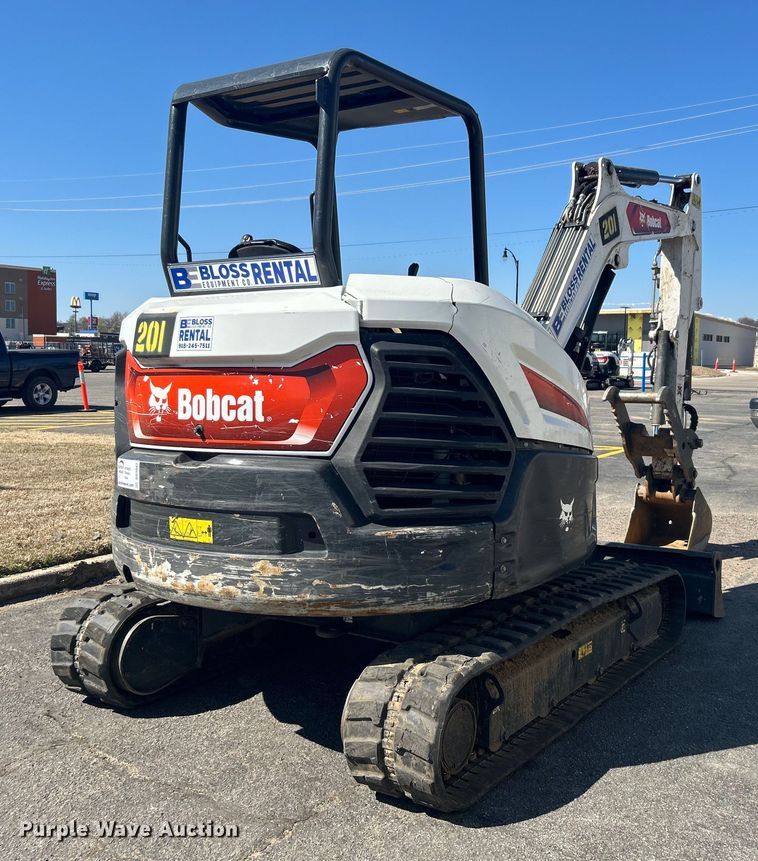 image for item DO1042 2022 Bobcat  E42 mini excavator