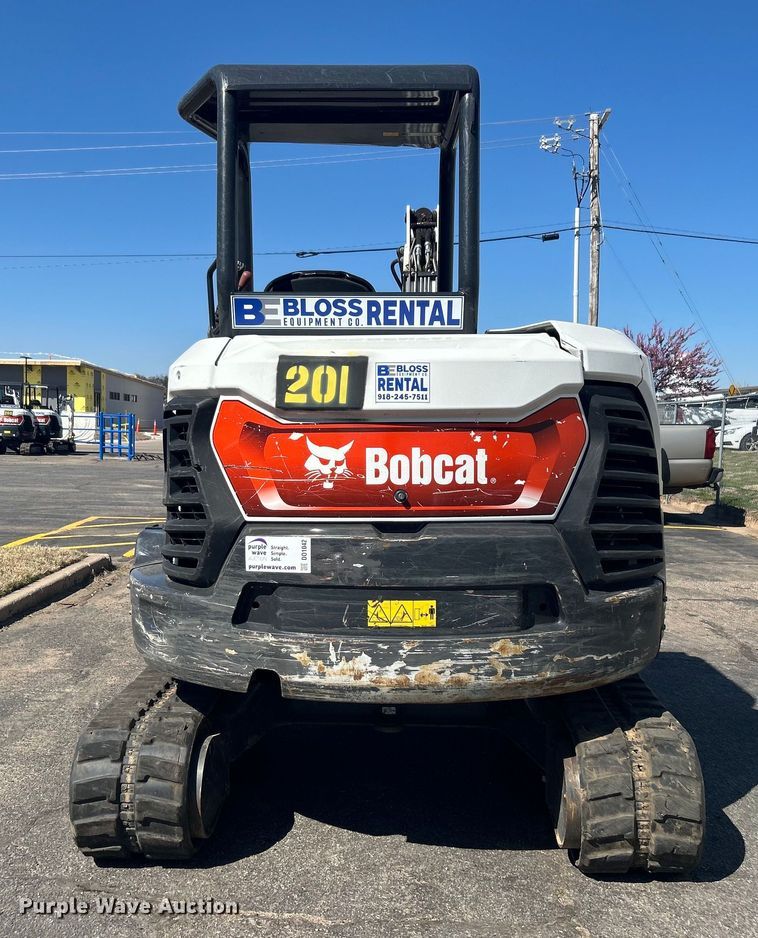 image for item DO1042 2022 Bobcat  E42 mini excavator