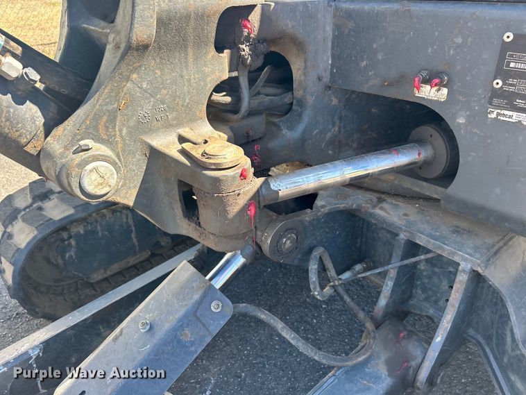 image for item DO1042 2022 Bobcat  E42 mini excavator