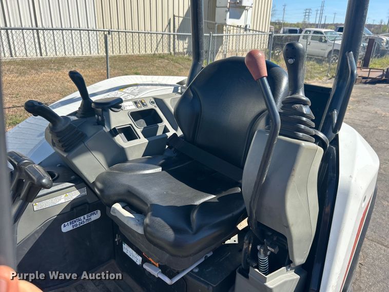 image for item DO1042 2022 Bobcat  E42 mini excavator