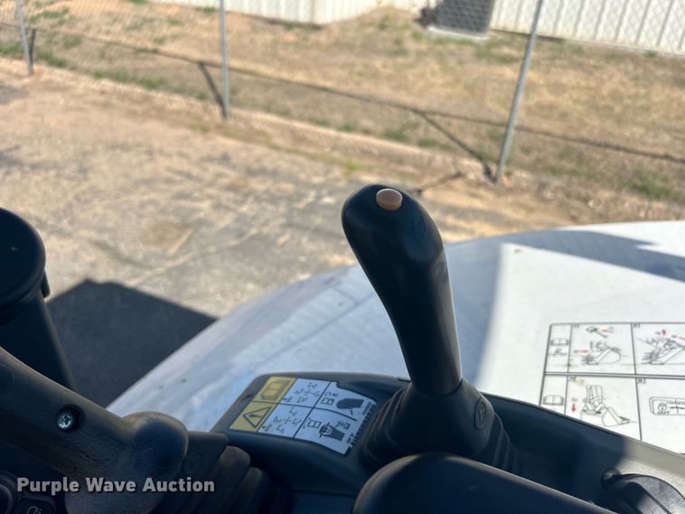 image for item DO1042 2022 Bobcat  E42 mini excavator