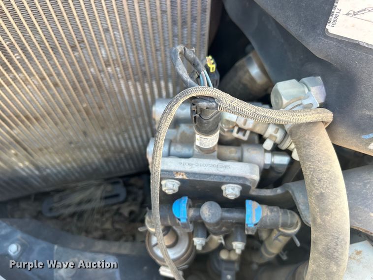 image for item DO1042 2022 Bobcat  E42 mini excavator