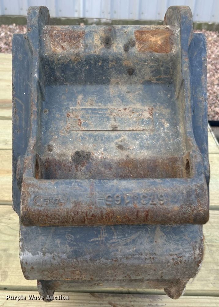 image for item DO1042 2022 Bobcat  E42 mini excavator