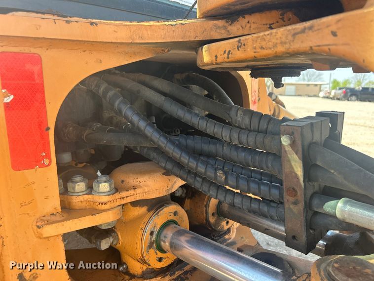 image for item DO1044 2003 Case 580 Super M backhoe