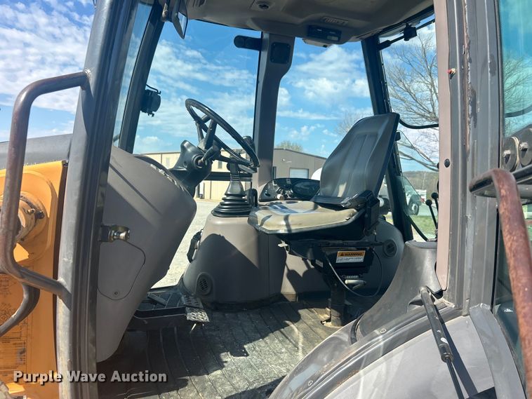 image for item DO1044 2003 Case 580 Super M backhoe