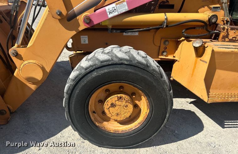 image for item DO1044 2003 Case 580 Super M backhoe