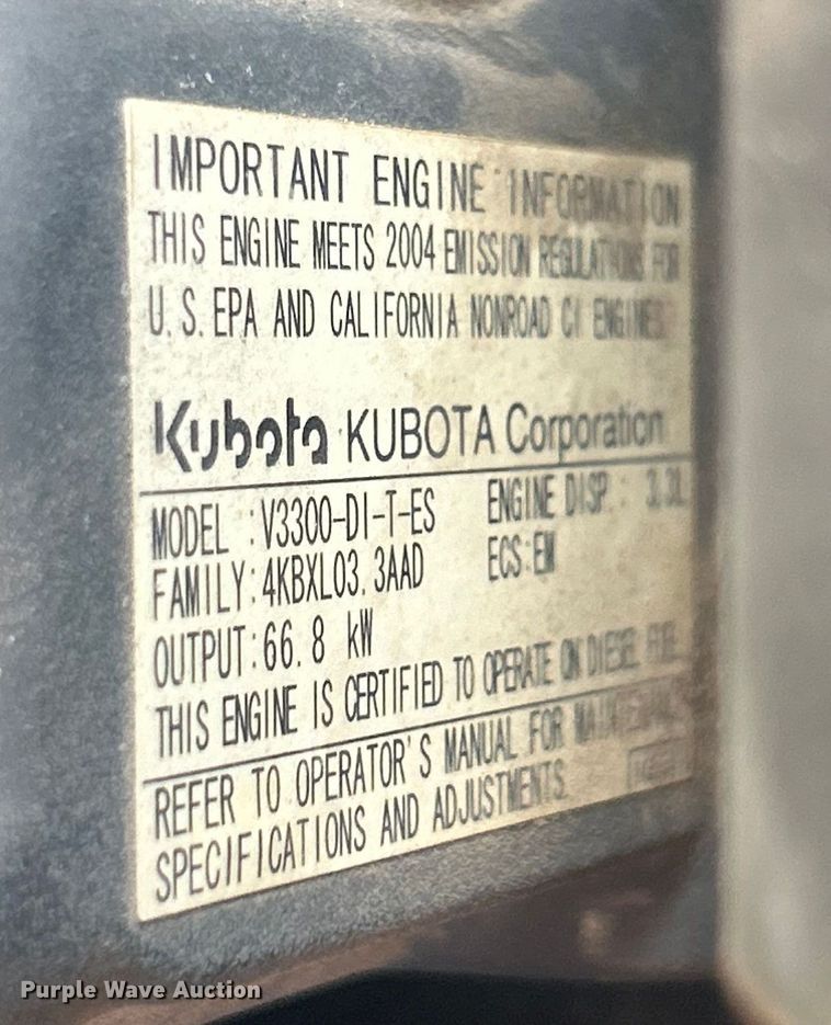 image for item DO1045 2004 Bobcat S250 skid steer loader