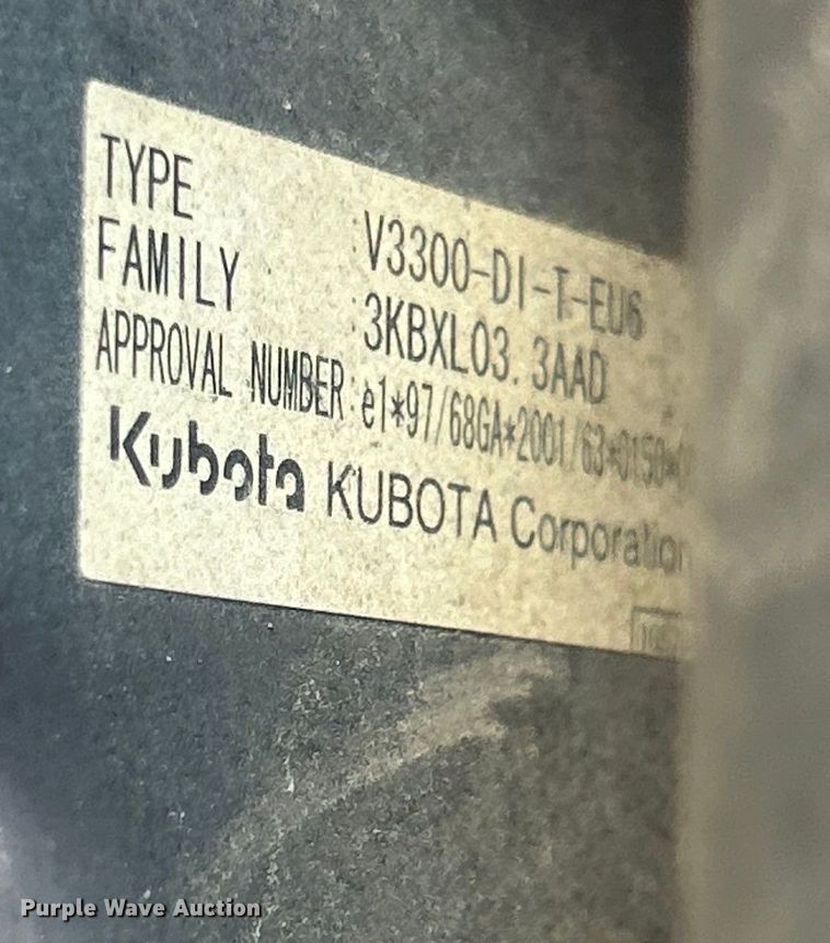 image for item DO1045 2004 Bobcat S250 skid steer loader