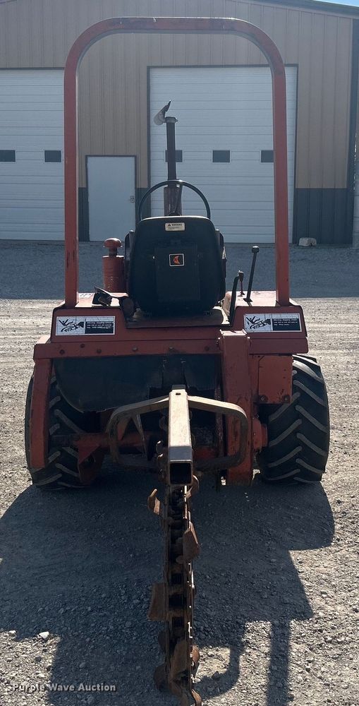 image for item DO1046 1988 Ditch Witch 2310 trencher