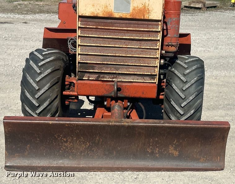 image for item DO1046 1988 Ditch Witch 2310 trencher