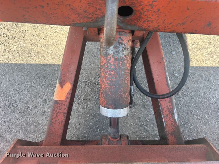 image for item DO1046 1988 Ditch Witch 2310 trencher