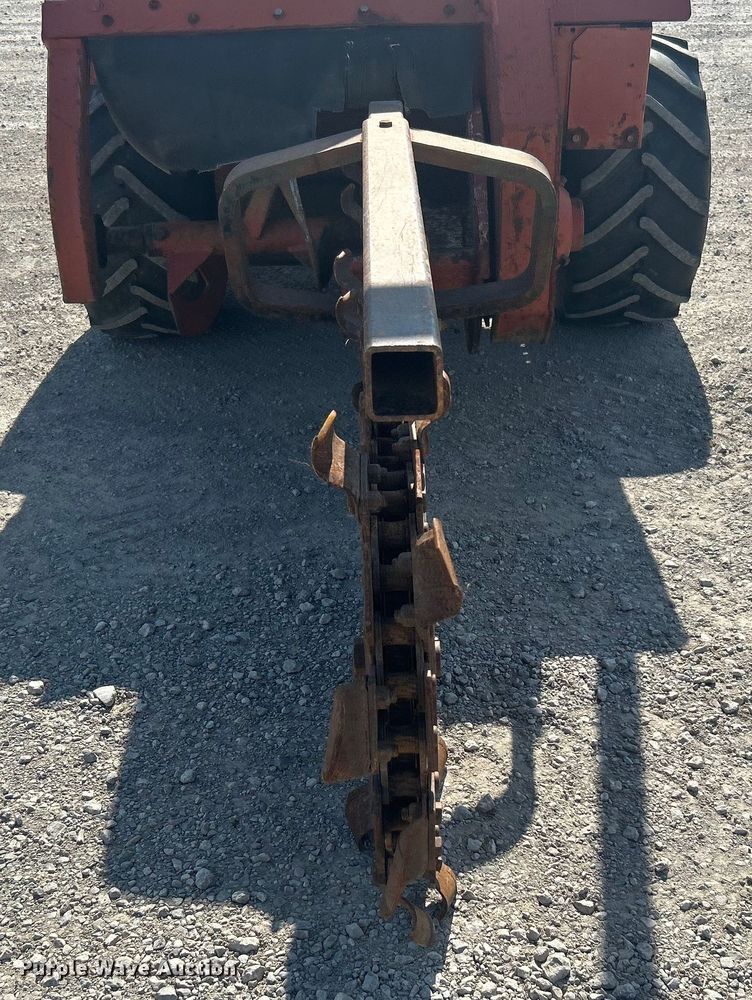 image for item DO1046 1988 Ditch Witch 2310 trencher