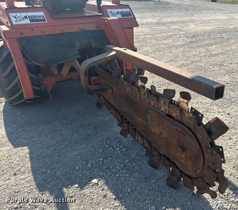 image for item DO1046 1988 Ditch Witch 2310 trencher