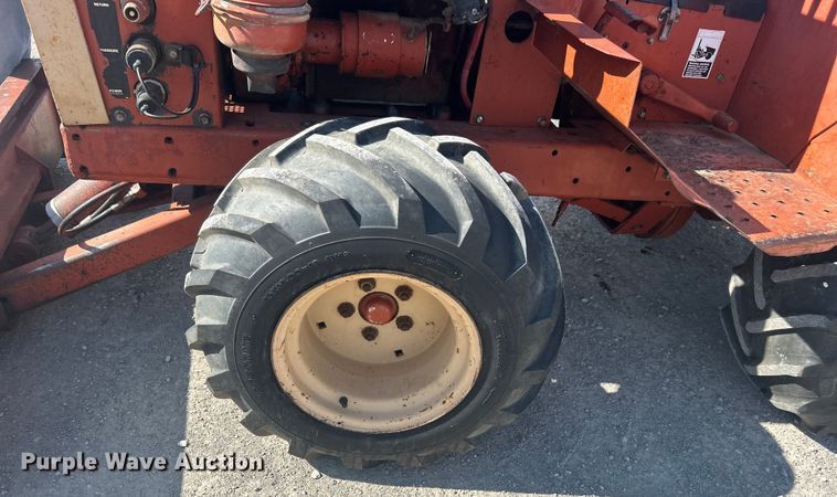 image for item DO1046 1988 Ditch Witch 2310 trencher