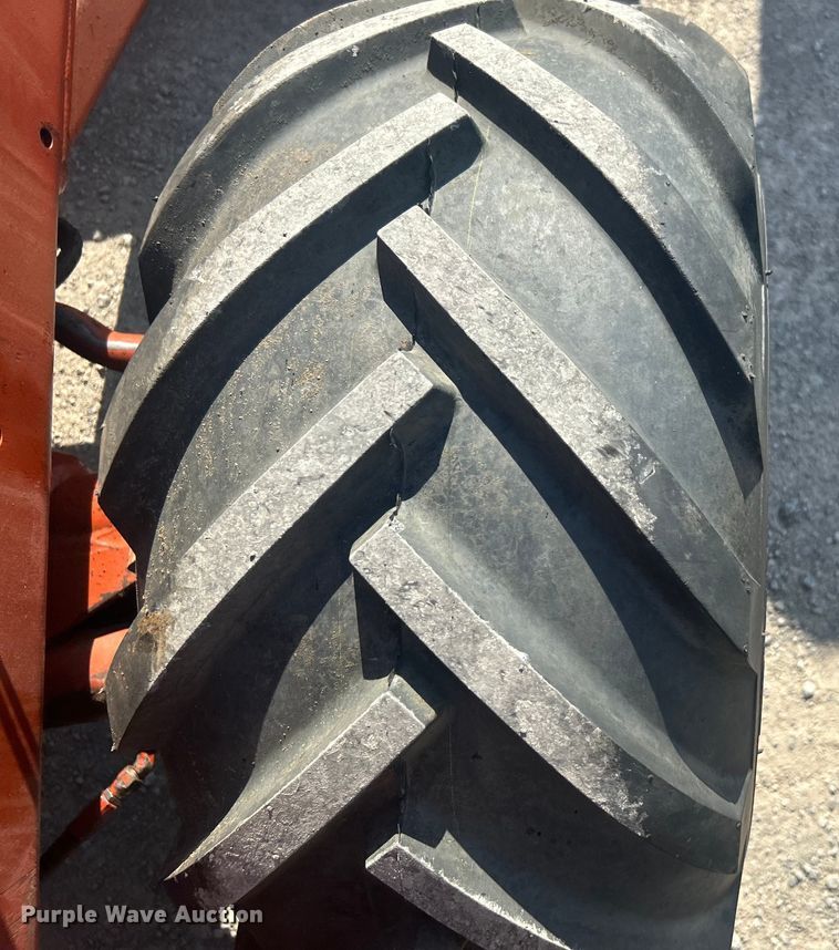 image for item DO1046 1988 Ditch Witch 2310 trencher