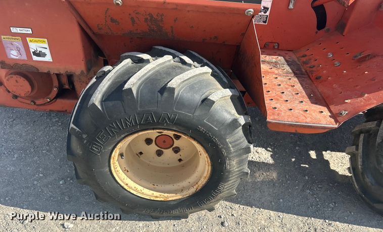 image for item DO1046 1988 Ditch Witch 2310 trencher