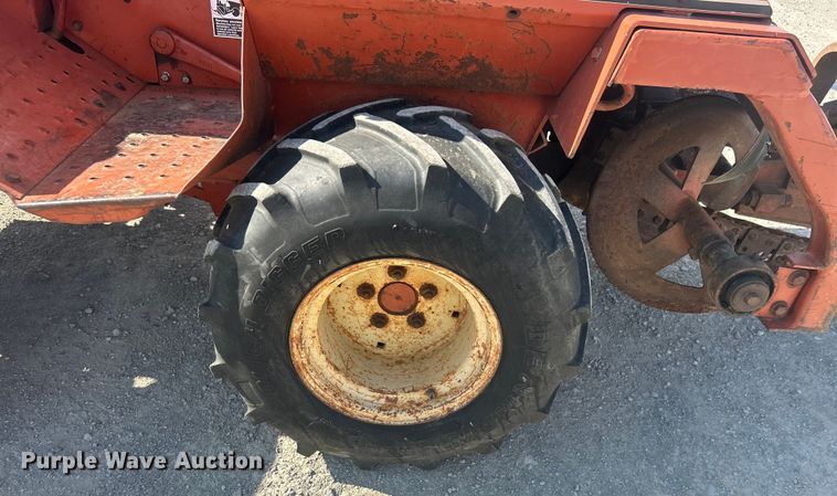 image for item DO1046 1988 Ditch Witch 2310 trencher