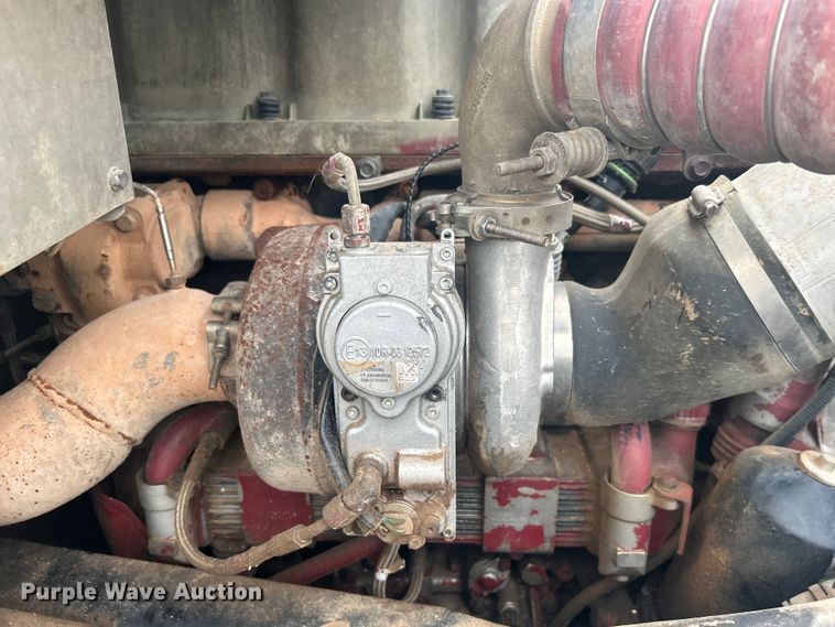 image for item DO1047 2007 Mack CTP713 semi truck