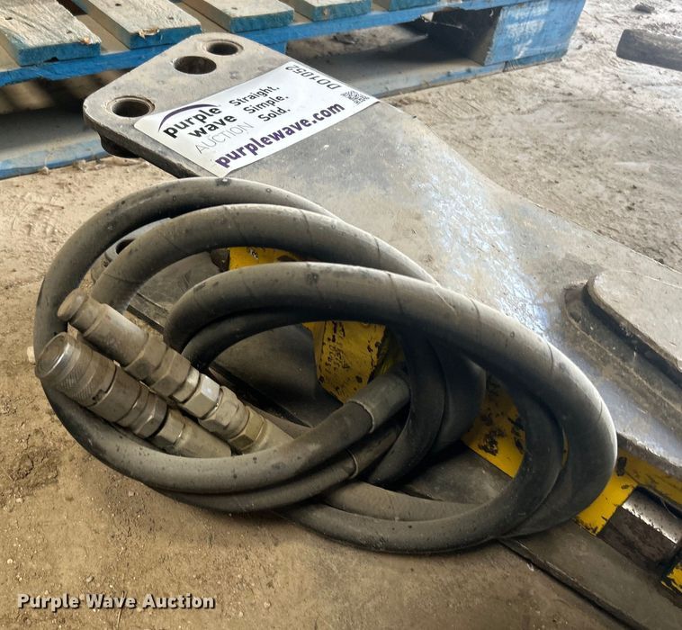 image for item DO1052 Breaker