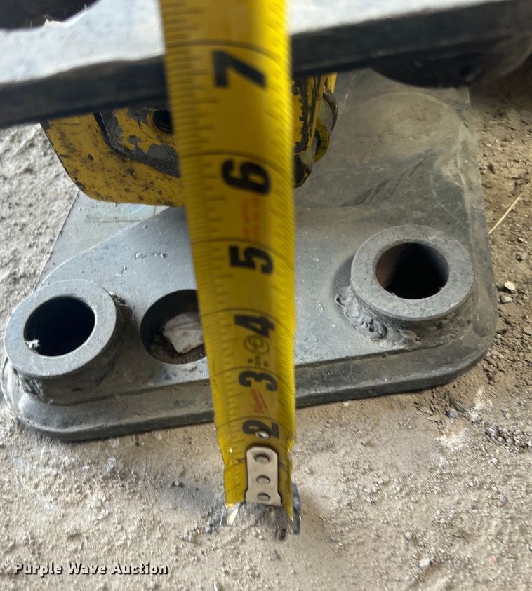 image for item DO1052 Breaker