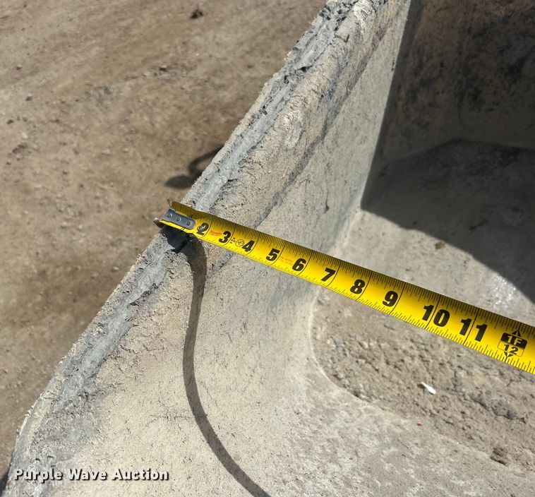 image for item DO1056 2015 Canycom  SC75 concrete buggy