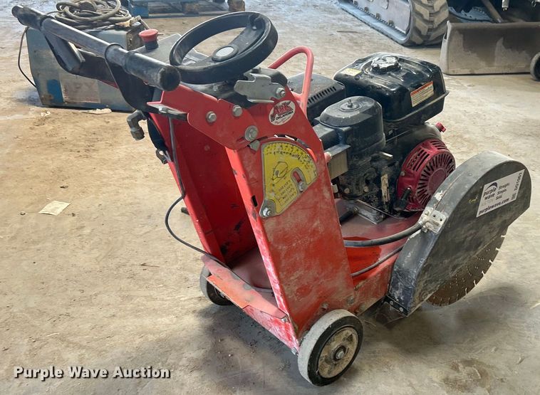 image for item DO1061 Husqvarna  FS400LV concrete saw