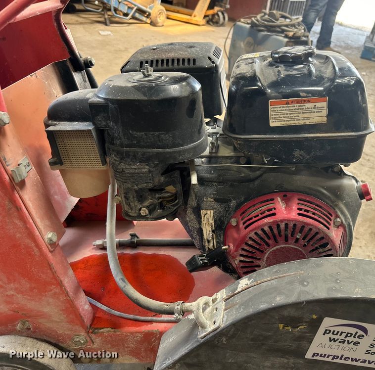 image for item DO1061 Husqvarna  FS400LV concrete saw