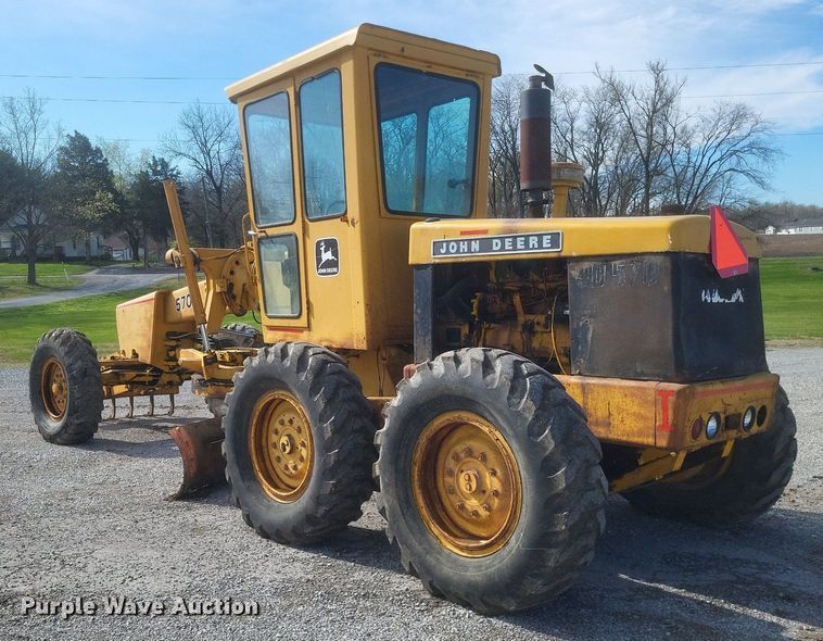 image for item DO4879 1981 John Deere 570A rigid frame motor grader