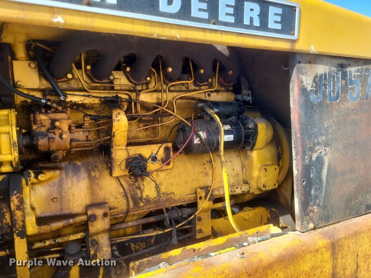 image for item DO4879 1981 John Deere 570A rigid frame motor grader