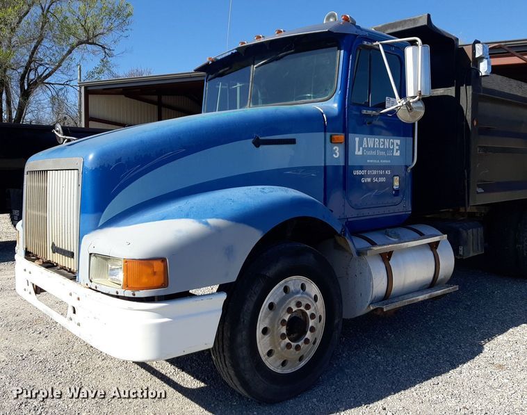 image for item DP2717 1993 International 9400 dump truck