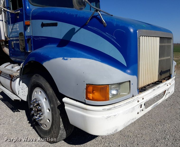 image for item DP2717 1993 International 9400 dump truck