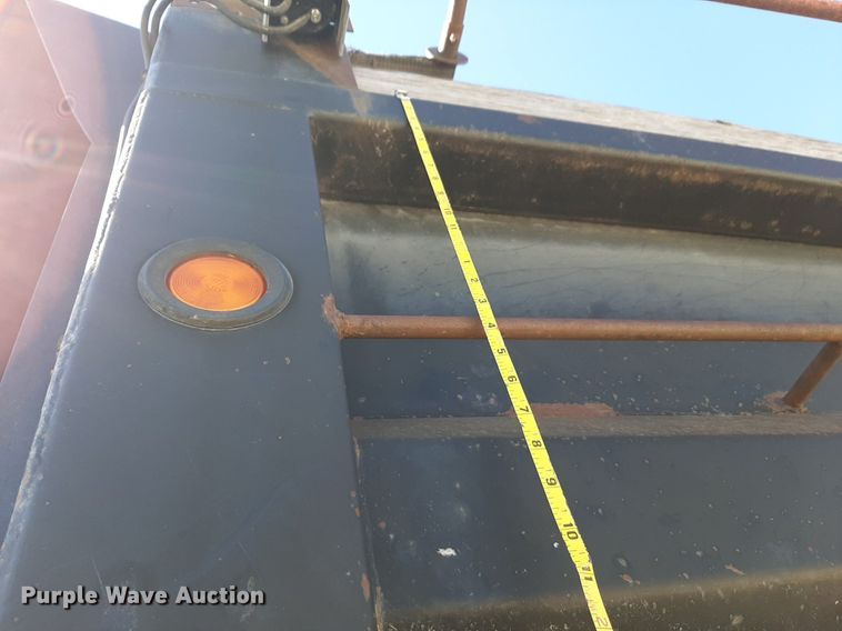 image for item DP2717 1993 International 9400 dump truck