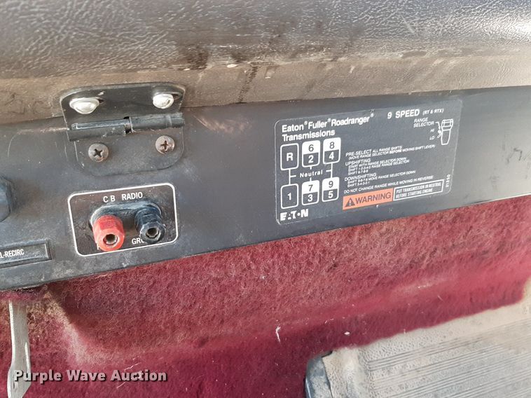 image for item DP2717 1993 International 9400 dump truck