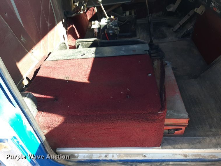 image for item DP2717 1993 International 9400 dump truck