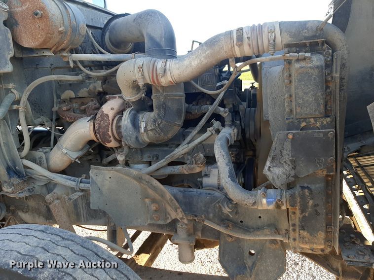 image for item DP2717 1993 International 9400 dump truck