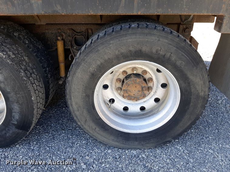 image for item DP2717 1993 International 9400 dump truck