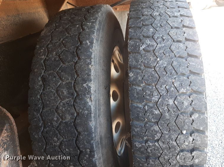 image for item DP2717 1993 International 9400 dump truck