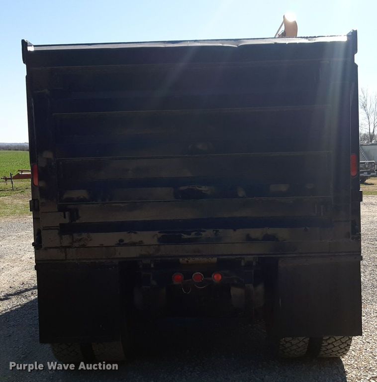 image for item DP2718 1993 Peterbilt 357 dump truck